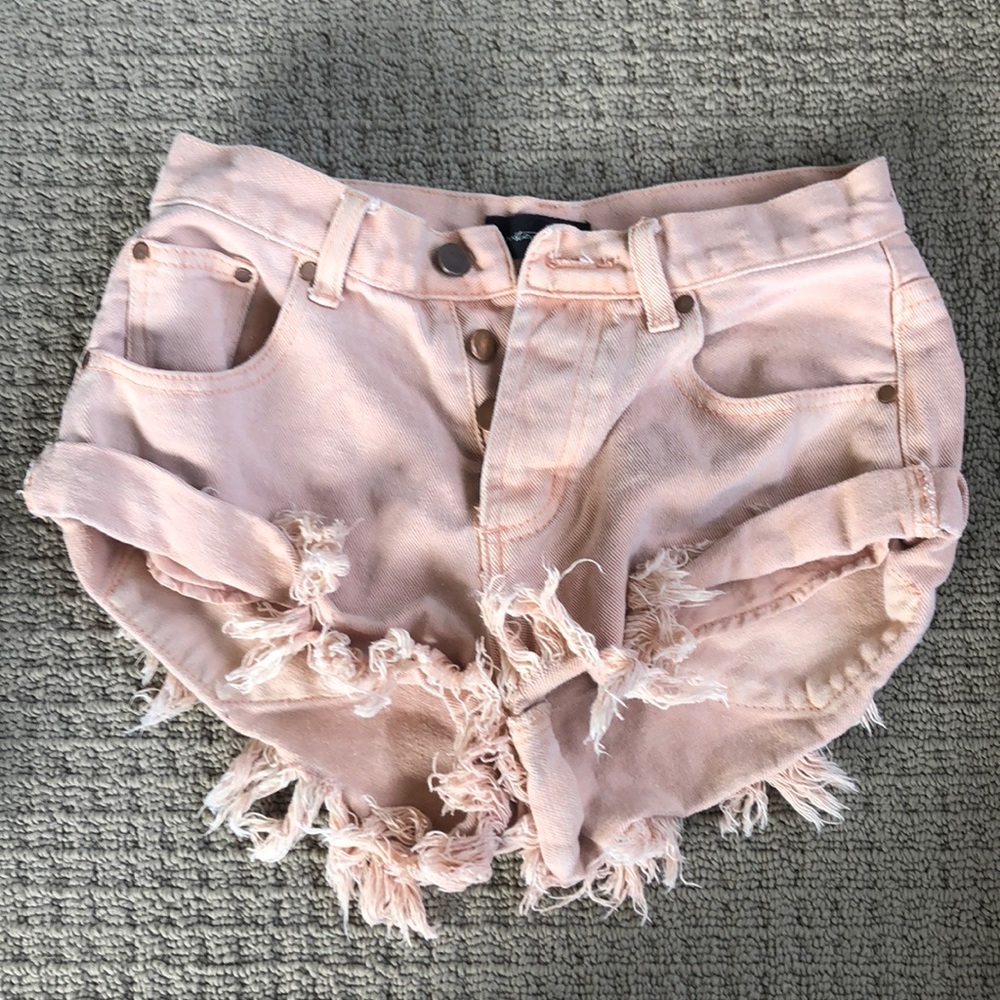 Salmon pink denim shorts